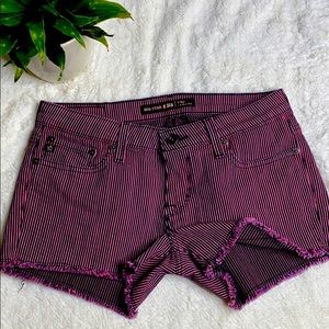 Big Star Stripped Shorts. Size 26.